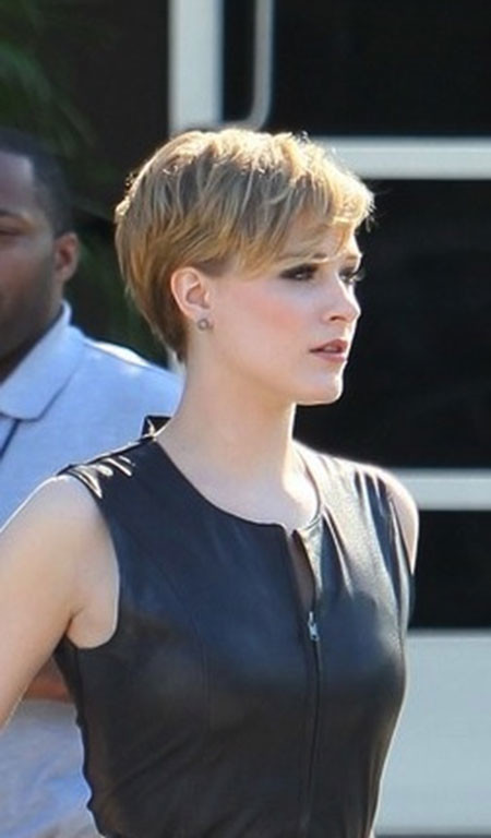 Short Sexy Layered Pixie