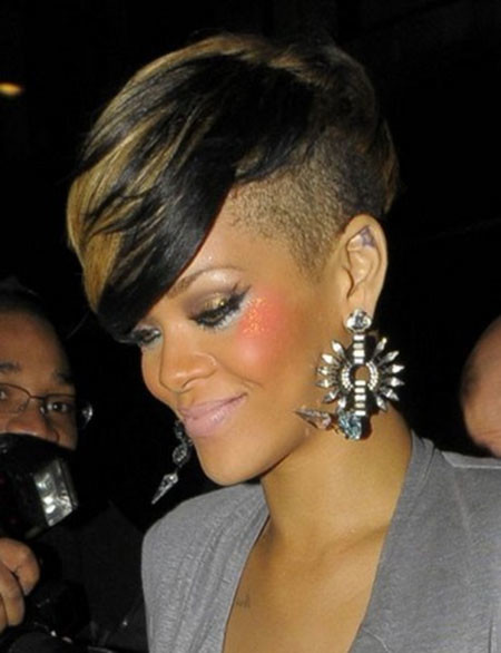 Short Two Colour Straight Pixie