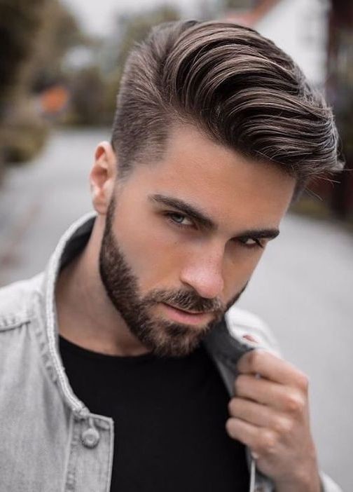 Side Part Pompadour