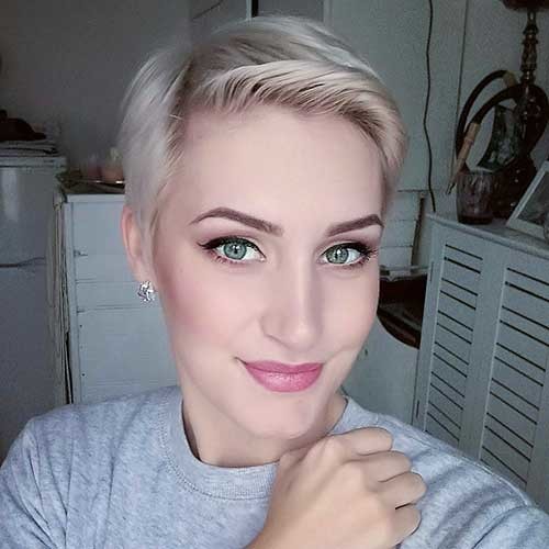 Side Parted Pixie Style