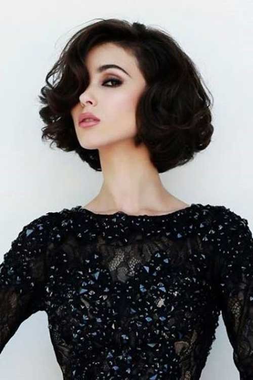Thick Short Hair Loose Curls