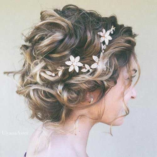 Updo for Short Hair Wedding