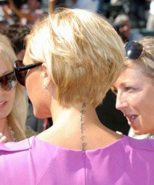 Victoria Beckham Blonde Layered Bob