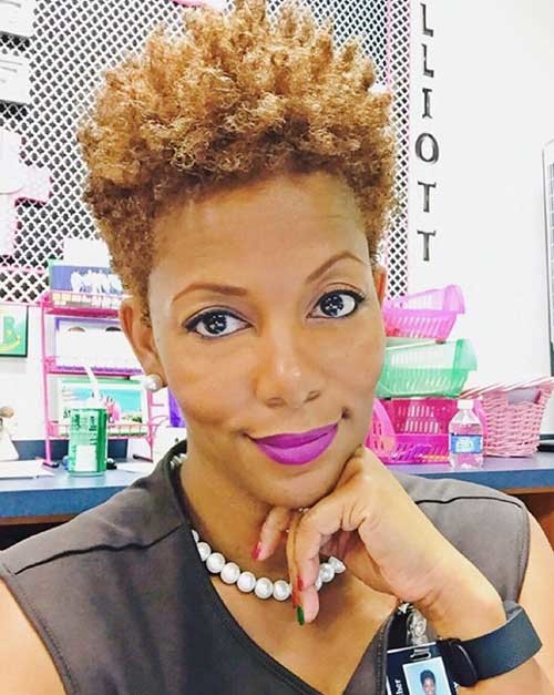 Short Haircuts For Curly Hair 7