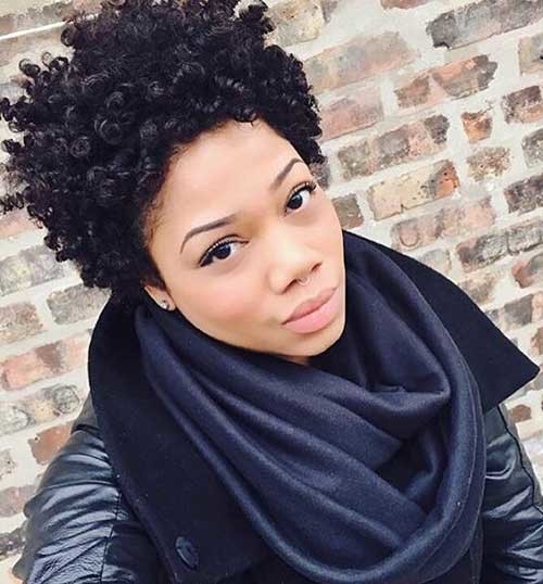 Short Haircuts For Curly Hair 8