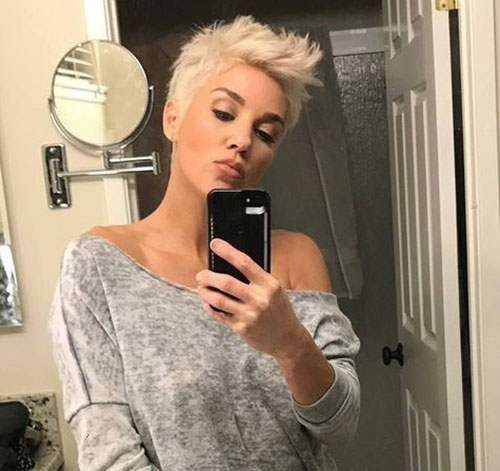 Best Edgy Pixie Style