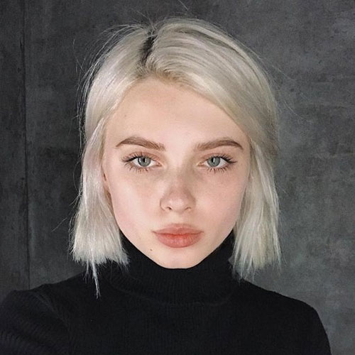 Cute Short Haircut for Girls