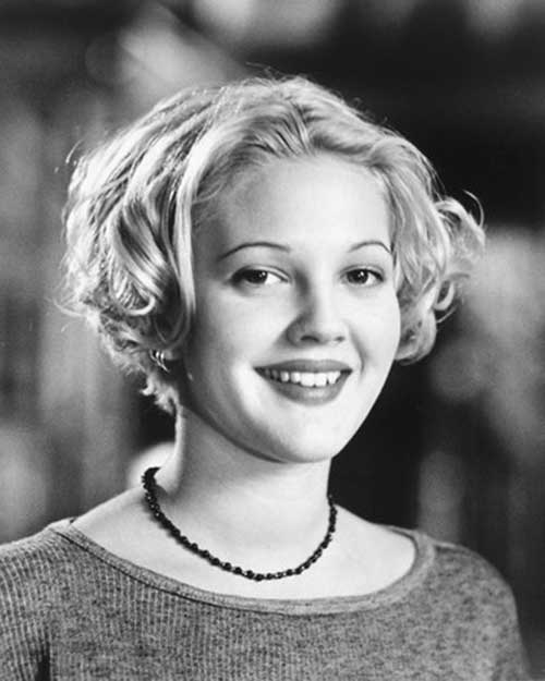 Drew Barrymore’s Blonde Curly Short Hairstyle
