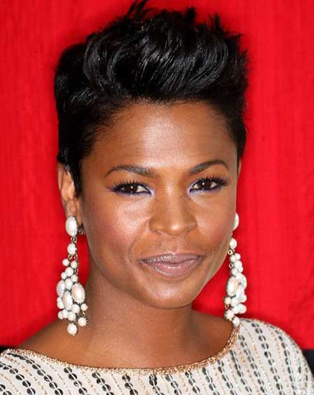 Short Boyish Hairdo with Spiky Front