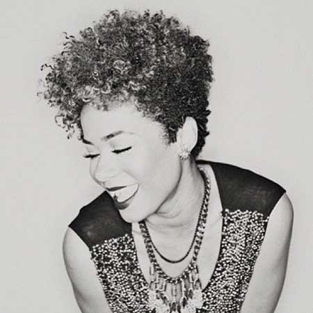 Short Curly Hairdo with Shorter Sides