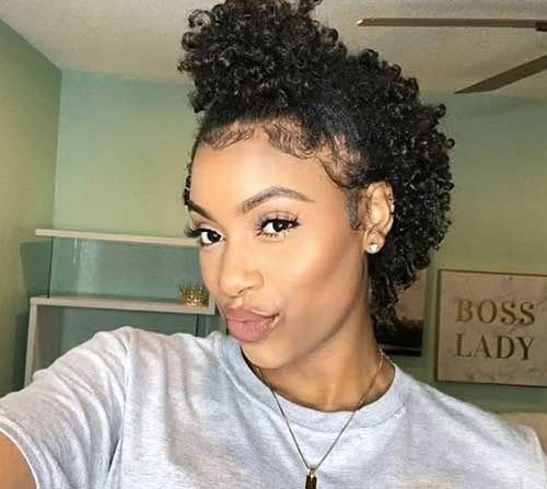 Short Natural Hairstyle for Black Women