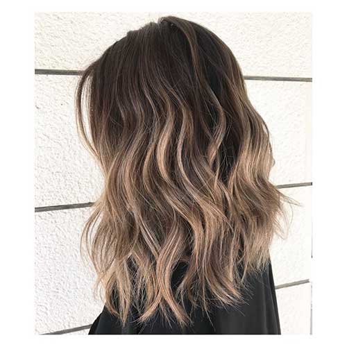 Short to Medium Hairstyles 16