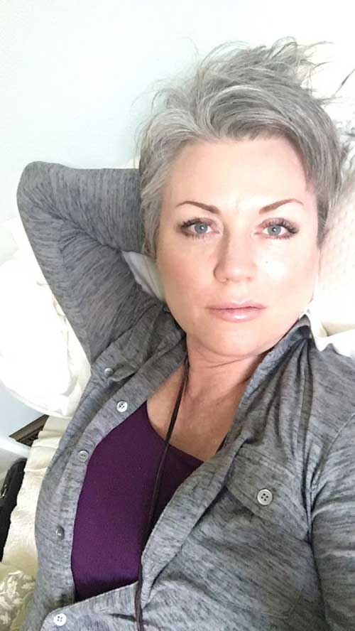 Stylish Short Pixie Hair for Women Over 50