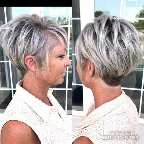 Super Short Blonde Pixie Cuts 11