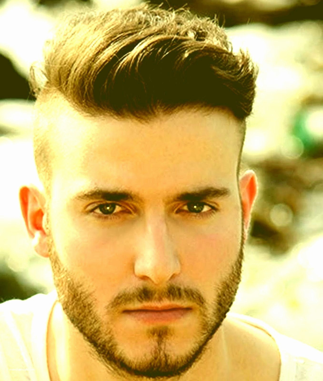 Wavy Taper at the Center and Shaved Sides