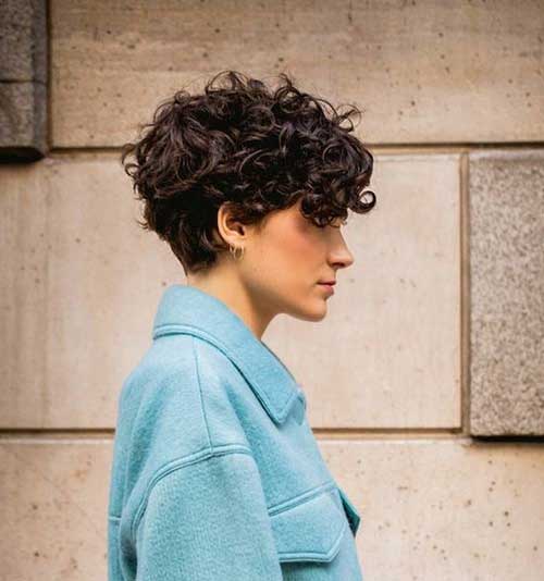 Best Short Haircuts for Over 40.8