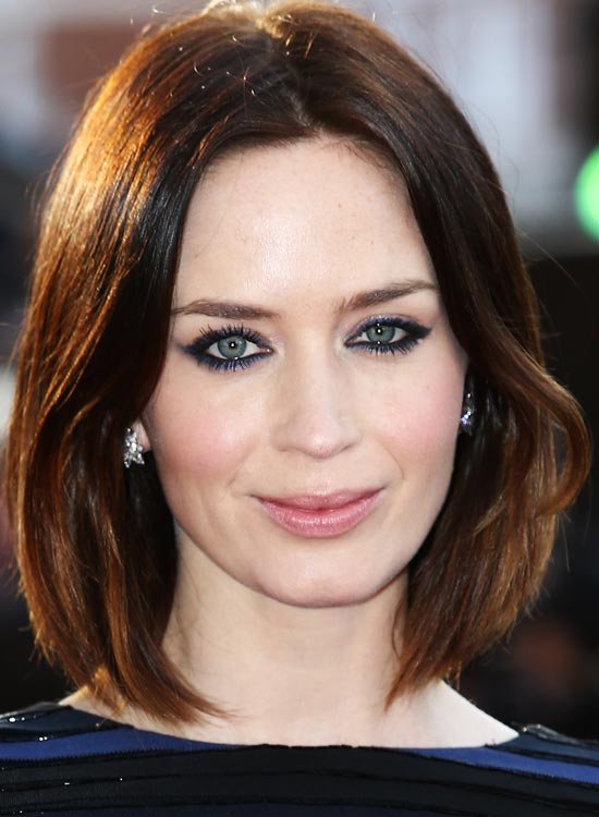 Blunt Bob With Subtle Waves