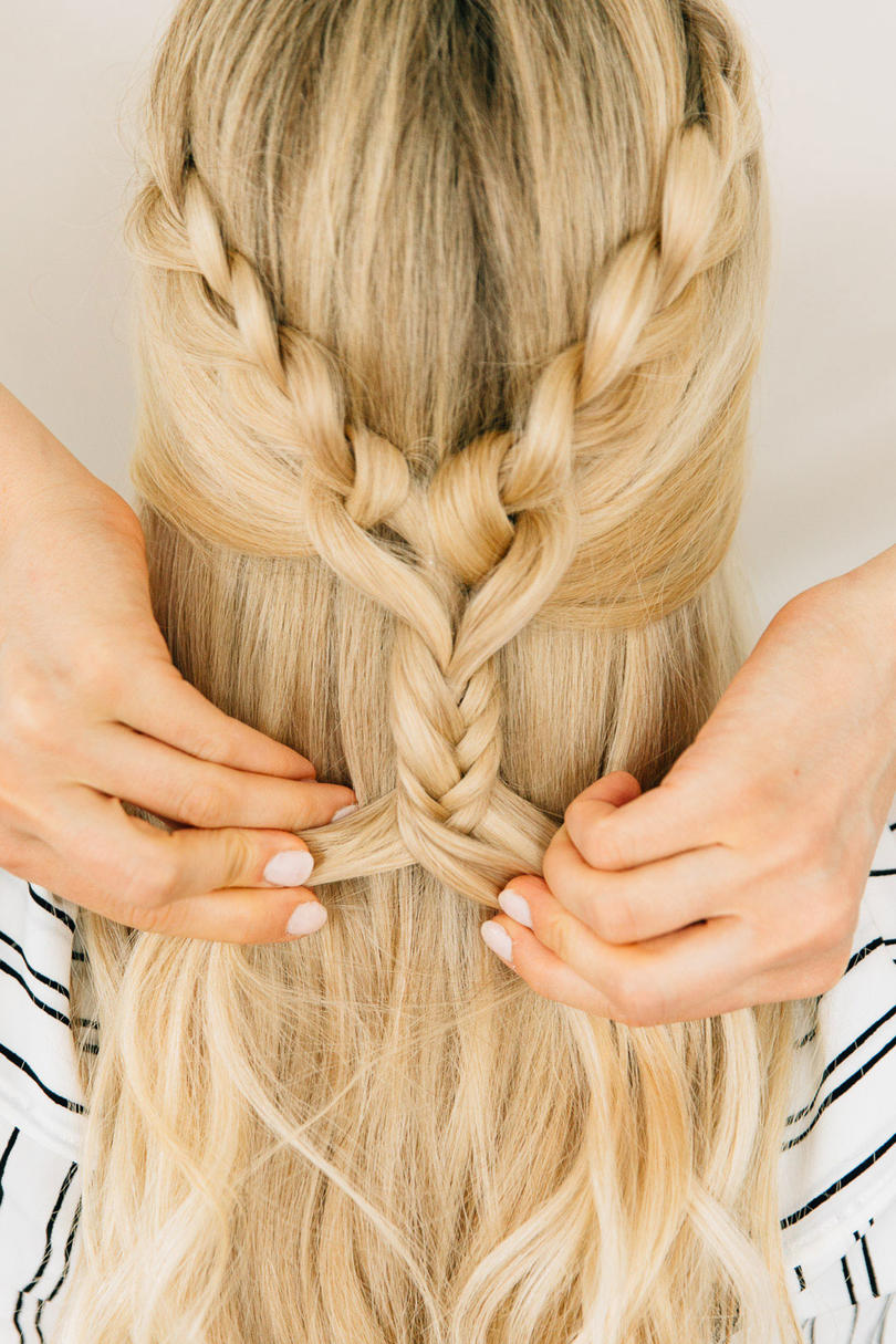 Dramatic Fishtail Braid with Loose Hair