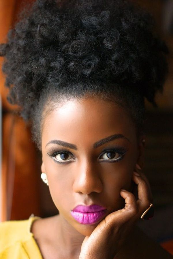 Jazzy Short Curly Voluminous Cut
