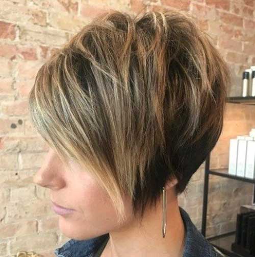 Short Choppy Pixie Bob Hairstyle for Thick Hair