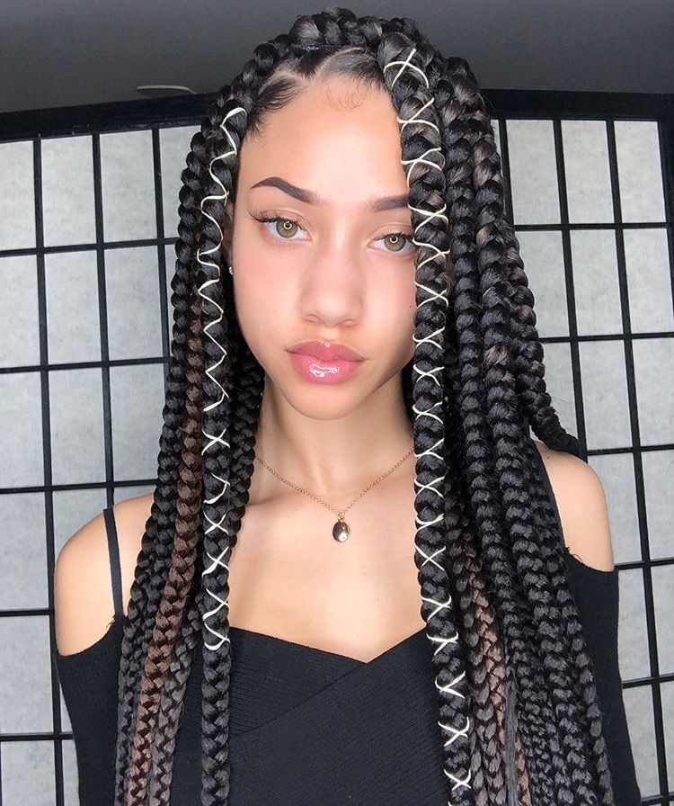 String Box Braids Hairstyle