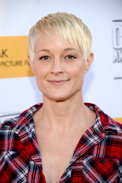 Teri Polo Pretty Pixie