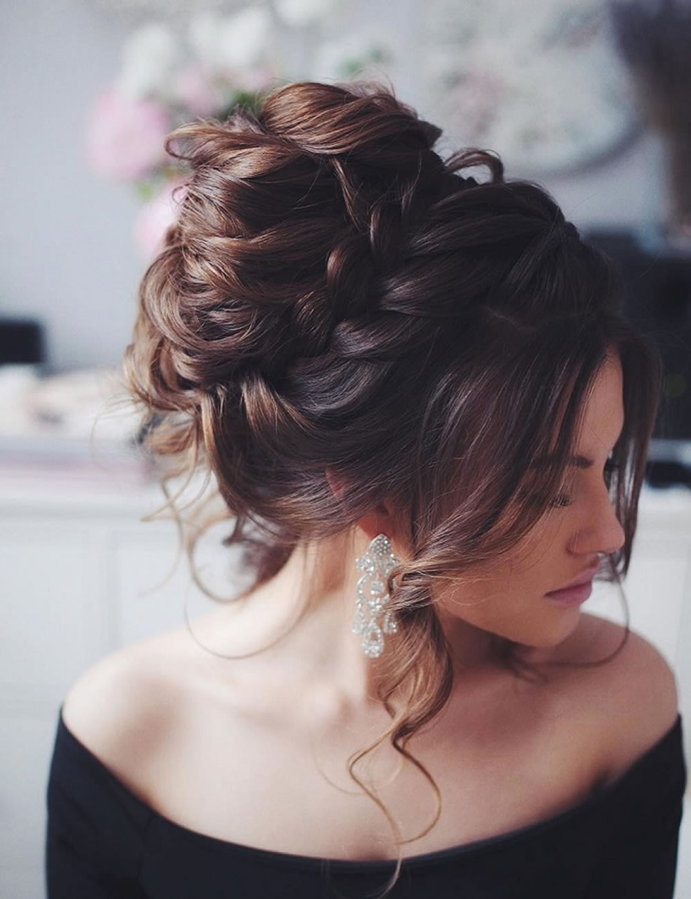 A Huge High Bun That Defies Gravity