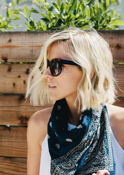 Cute Easy Short Blonde Hairstyle