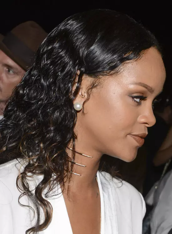 Frizzy Curls
