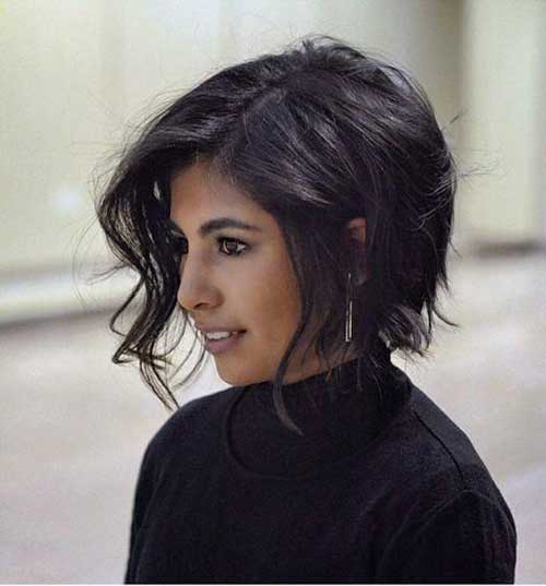 Short Bob Cuts for Stylish Ladies 1