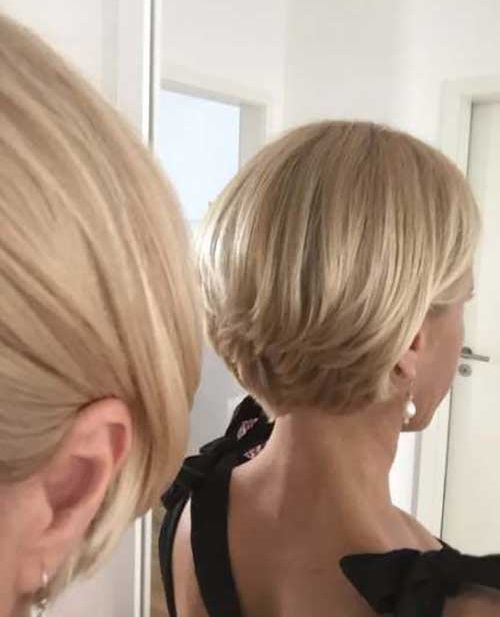 Short Bob Cuts for Stylish Ladies 10