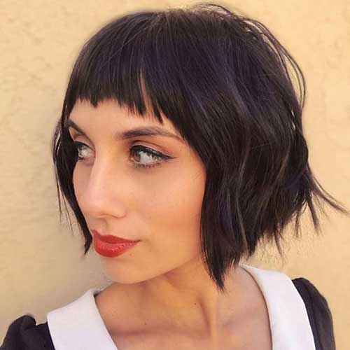 Short Bob Cuts for Stylish Ladies 2