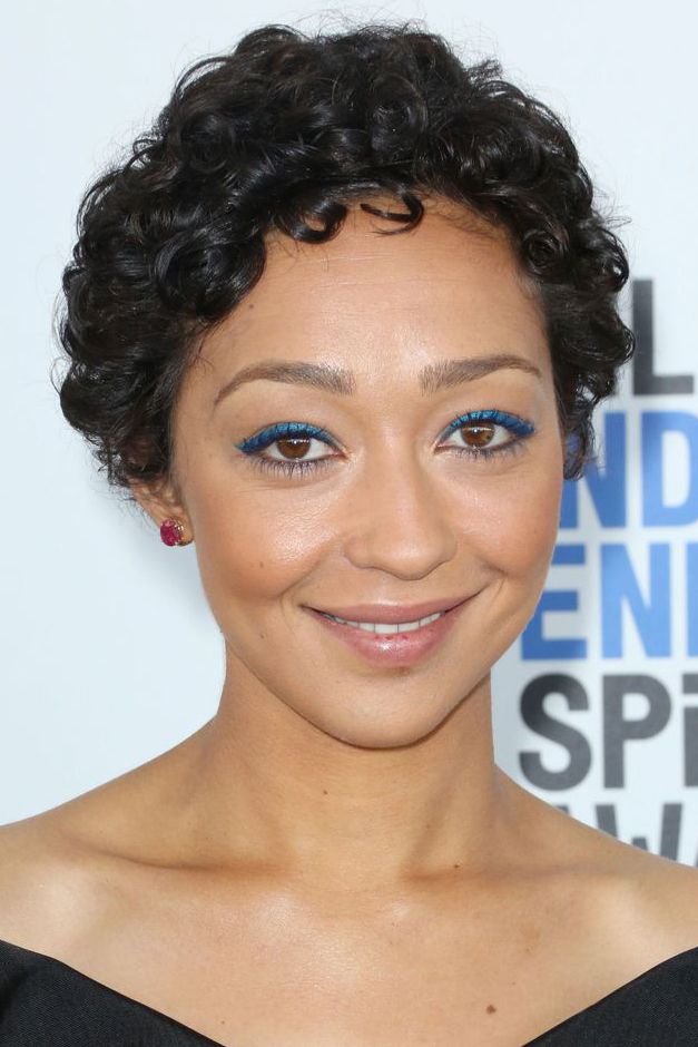 Short Curly Hairstyle