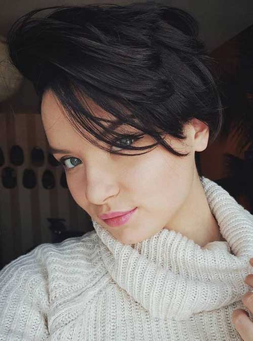 Short Layered Haircuts 3