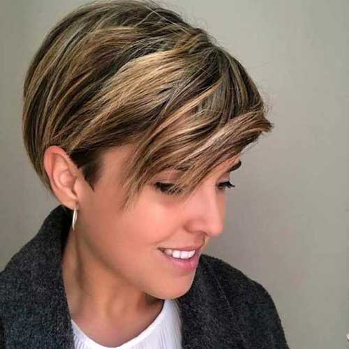 Short Layered Hairstyle