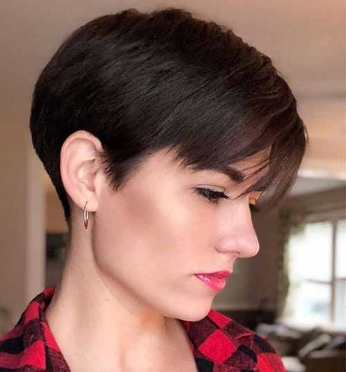 Short Straight Haircuts 3