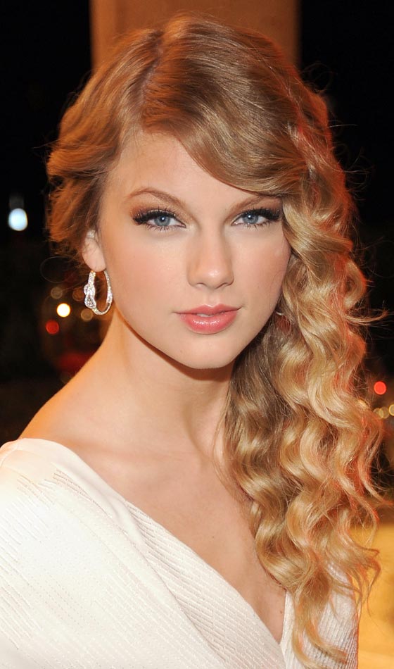 Side swept Curls