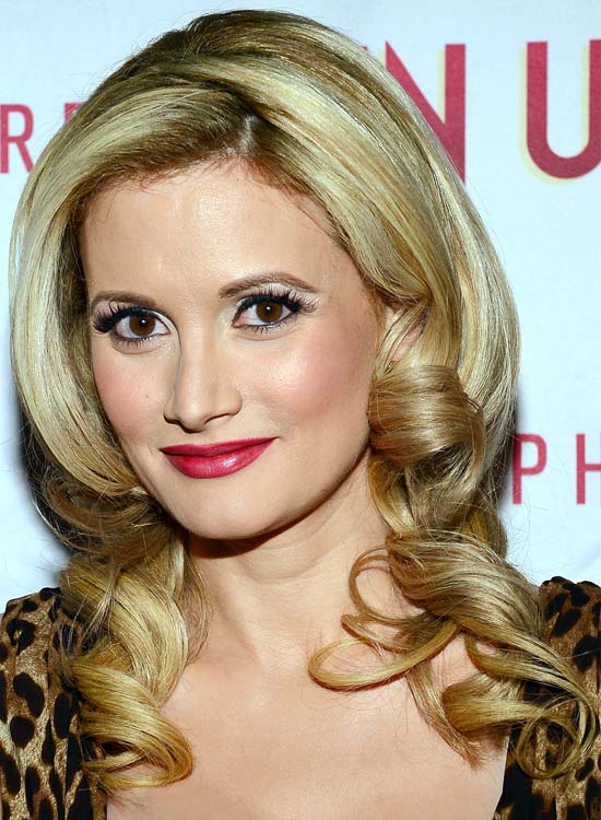 Textured Loose Hair With Spiral Curls