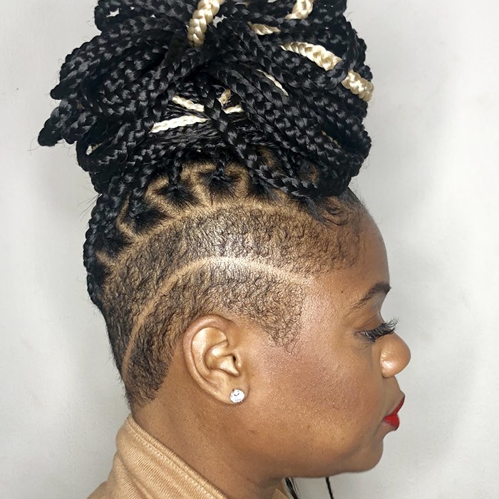 Trimmed Top Mount Knotless Box Braid Style