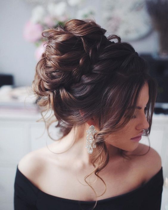Curl Flicks with Braided Bun