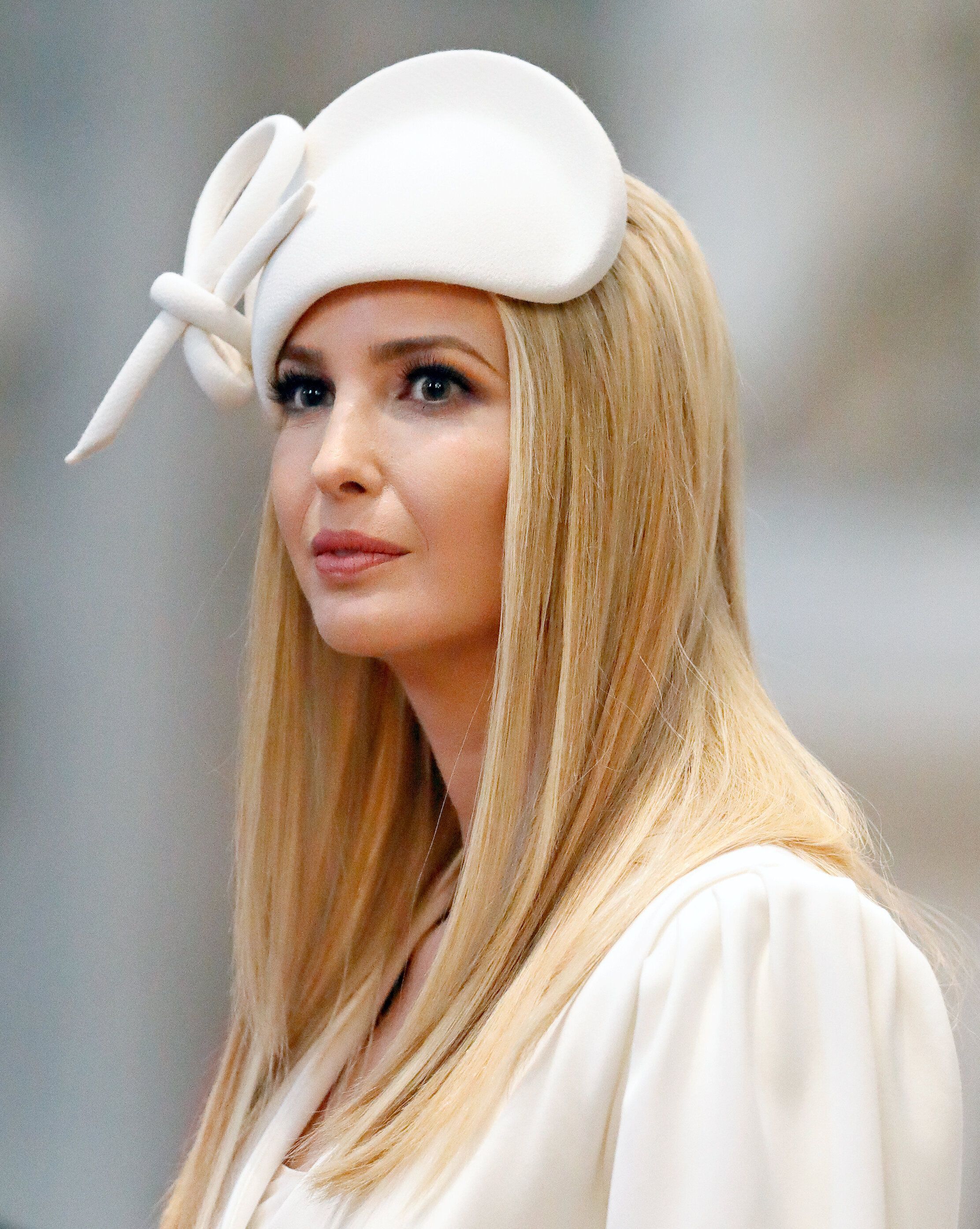 Duchess Straight Hair