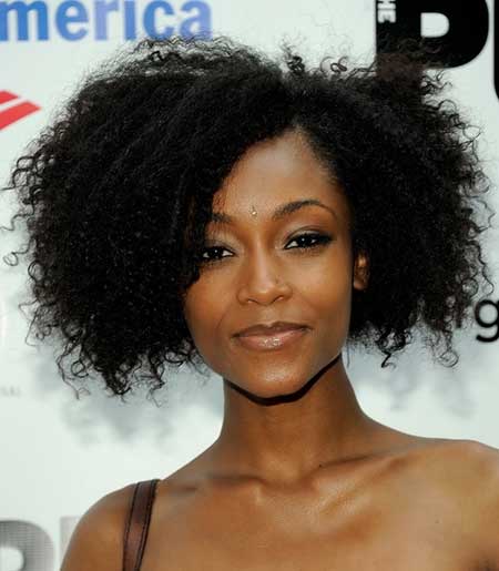 Fabulous and Gorgeous Curly Bob Hair