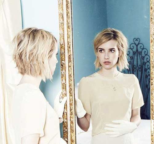 Layered Blonde Bob Side Parted Hairstyle