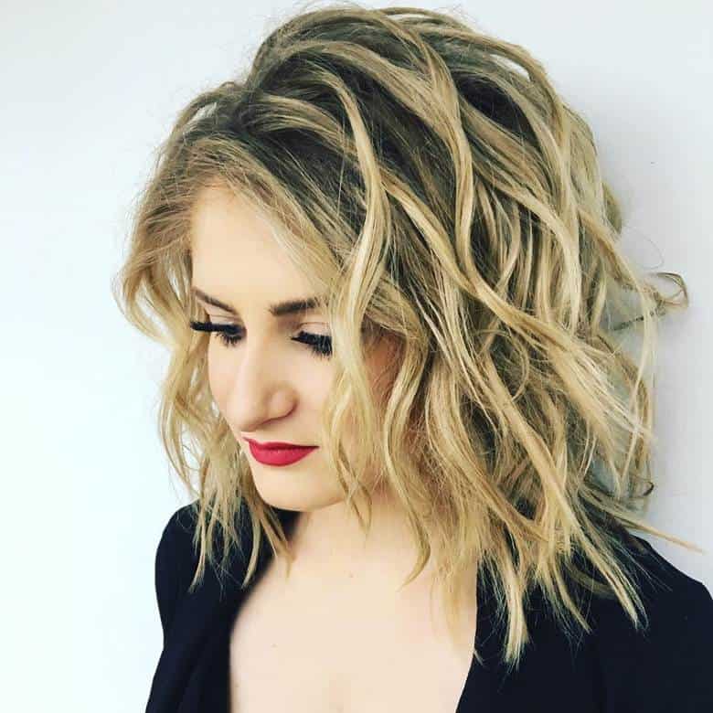 Shaggy Bob for Medium Length Hair