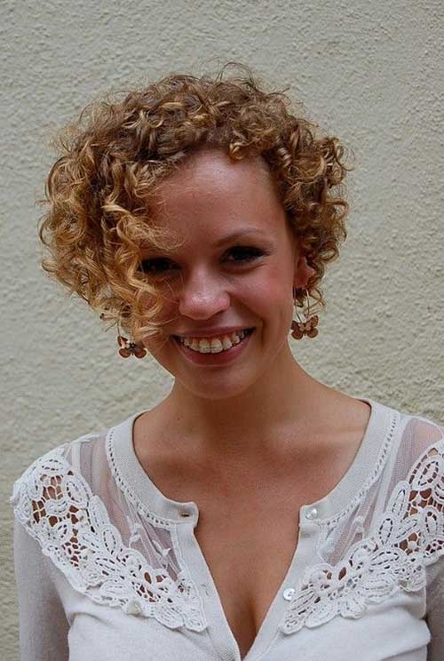 The Best Curly Asymmetrical Bob Style