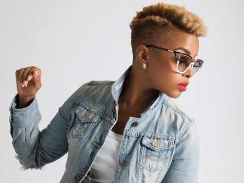 Trendy short hair for black women