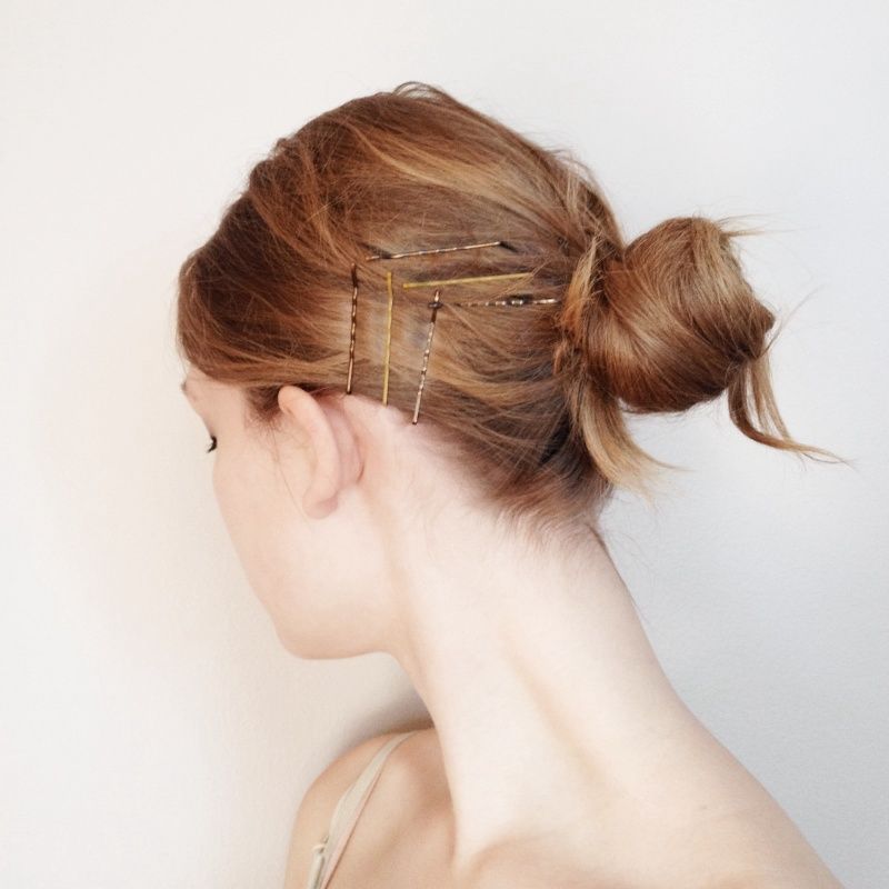 V Shaped Bobby Pins on a Short Bun