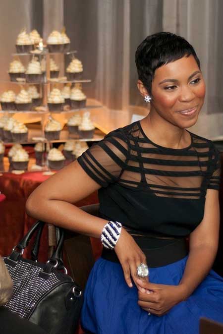 Very Cool and Charming Pixie Cut with Cute Little Bangs