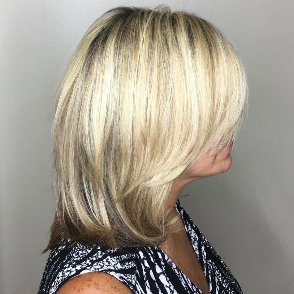 Bright Blonde Medium Cut