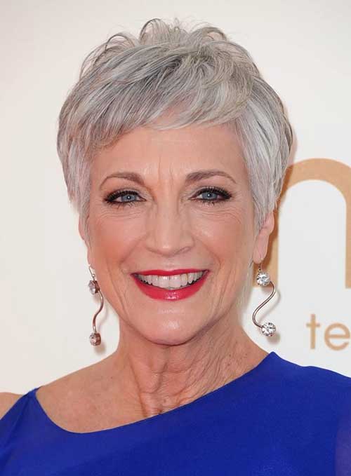 Cute Short Layered Hairstyle with Short Bangs